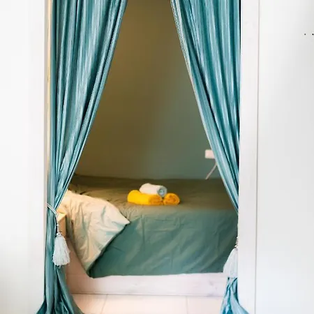 Apartment E12 *